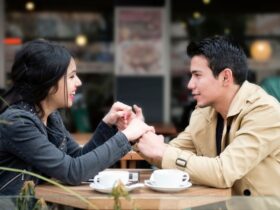 Topik Pembicaraan Sama Pacar yang Bikin Hubungan Nyaman, Nyambung, dan Nggak Garing