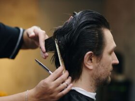 Potongan Rambut 2 Jari Gaya Pria Modern yang Praktis dan Stylish