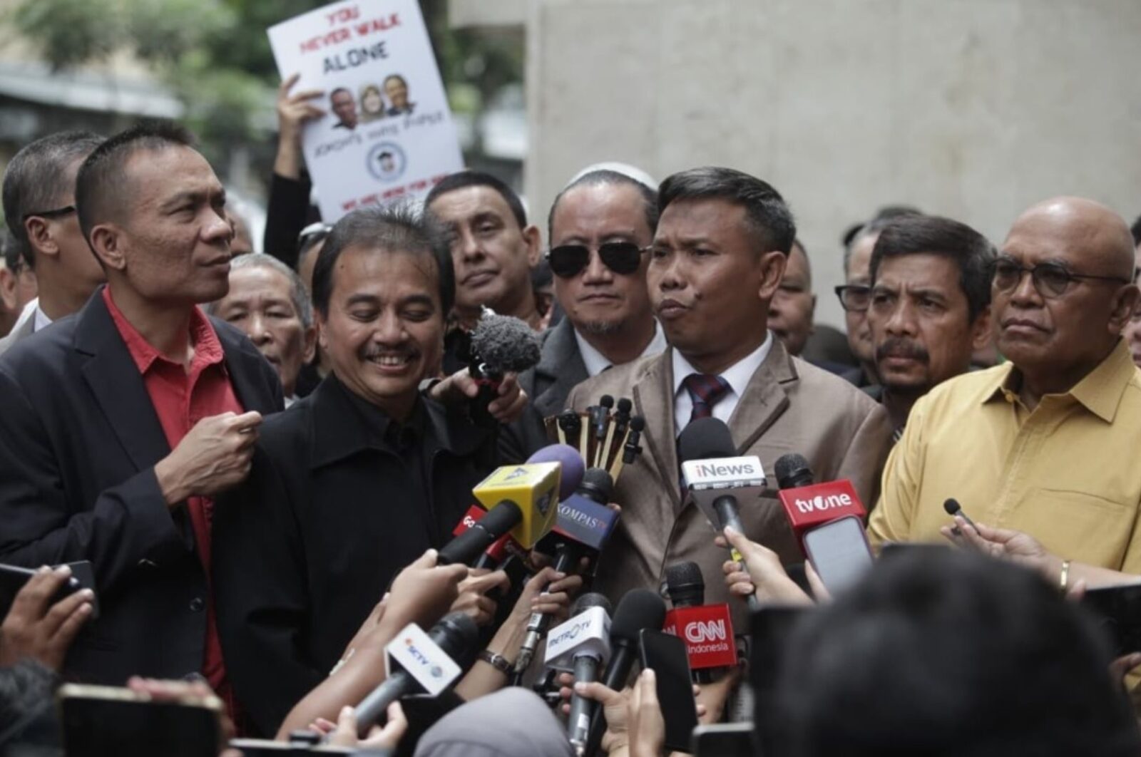 Roy Suryo Ditahan Fakta Kasus Lama, Isu Hoaks, dan Perkembangan Hukum Terkini