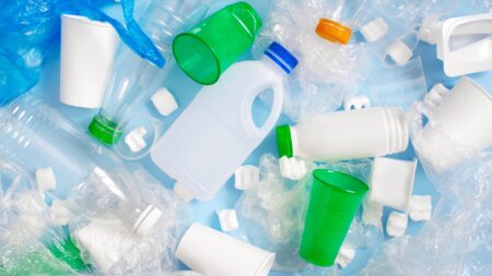 Botol Plastik: Fakta, Dampak, dan Cara Bijak Menggunakannya dalam Kehidupan Sehari Hari