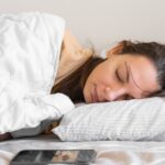 Sleep Call Artinya dan Makna di Balik Kebiasaan Ini dalam Hubungan