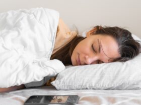 Sleep Call Artinya dan Makna di Balik Kebiasaan Ini dalam Hubungan