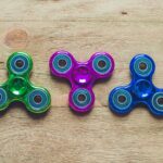 Hobi main fidget spinner Baru Warga Indonesia yang Sedang Viral 2026 Ide Seru untuk Melepas Stres