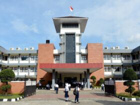 SMA 100 Jakarta Profil Sekolah Prestasi Akademik dan Informasi PPDB